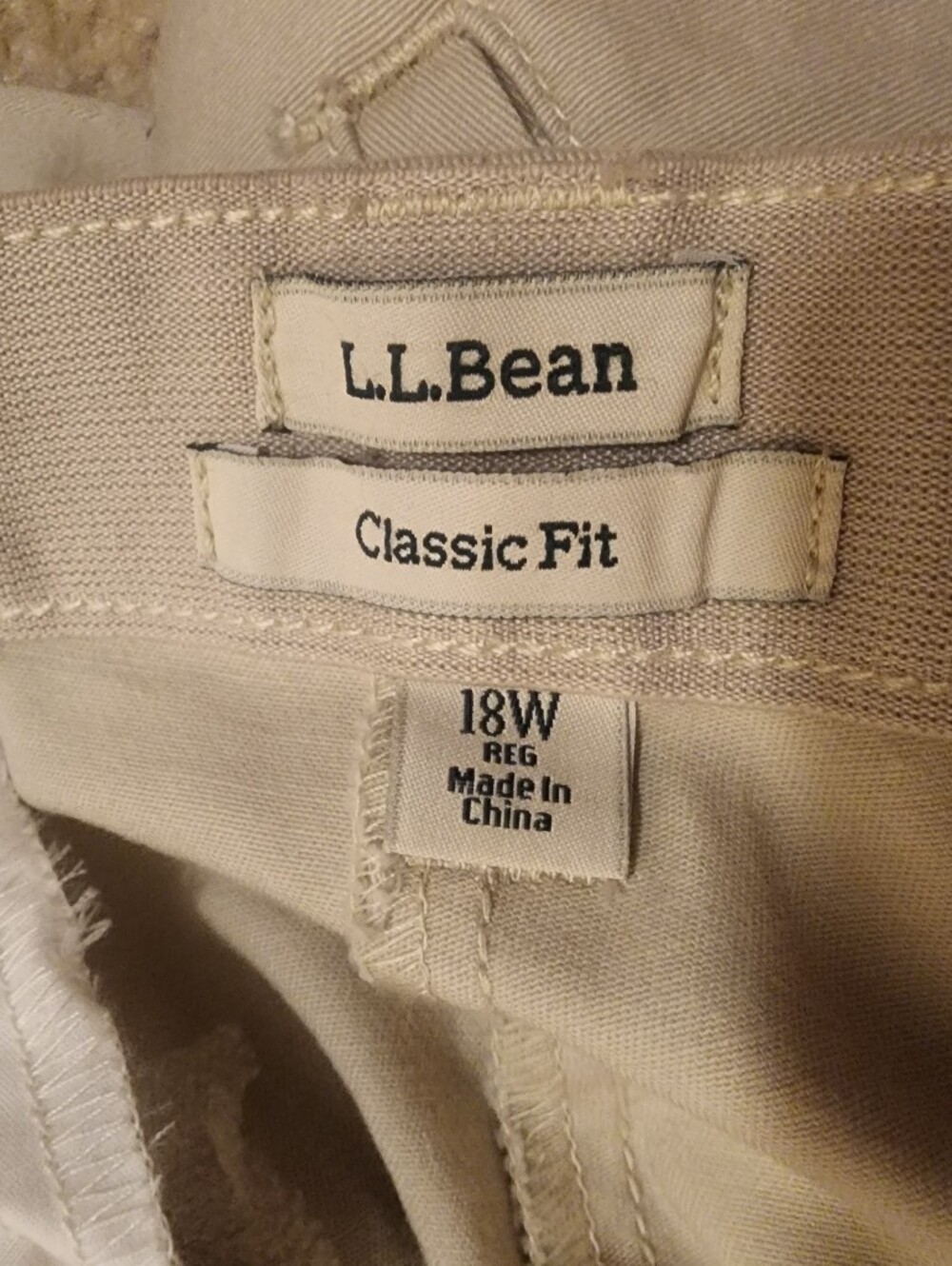 Nwt Sz 18W L.L. Bean Women's Classic Fit Khaki Straight-Leg Chinos - Light Tan - Picture 3 of 5